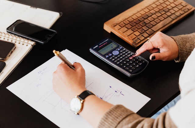 5 Methods Watching TV Is Crushing Your Financial institution Account